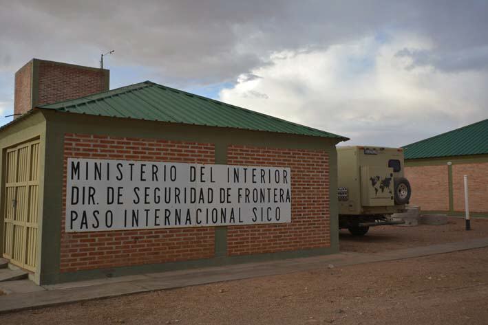 Argentinische Grenzstation am Paso Sico