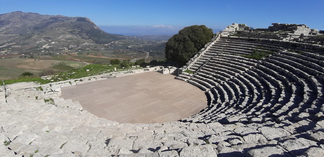 Blick vom Theater von Segesta 